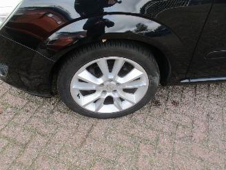 Opel Zafira 1.8 Essentis 6P PANO picture 12
