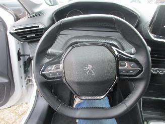 Peugeot 208 1.2 PureTech Active NAP picture 16