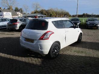 Suzuki Swift 1.2 Exclusive Airco picture 7
