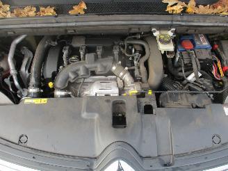 Citroën C4 PICASSO 1.6 e -THP Exclusive Aut picture 27