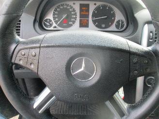 Mercedes B-klasse 150 picture 22