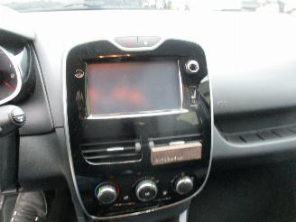 Renault Clio 0.9 Tce Iconic picture 26