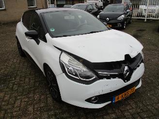 Voiture accidenté Renault Clio 0.9 TCe Expression NAP 2013/6