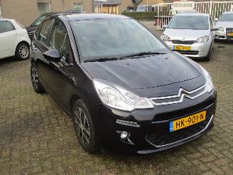 Damaged car Citroën C3 1.2 PureT Collection Aut 1E EIG NAP 2015/11