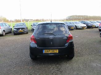 Toyota Yaris 1.3 VVTi Comfort 5drs picture 6
