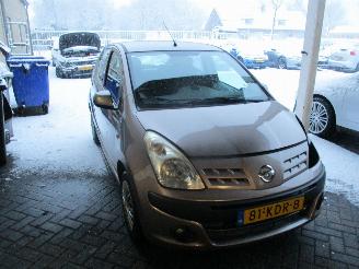 Damaged car Nissan Pixo 1.0 Acenta Airco NAP 2009/10