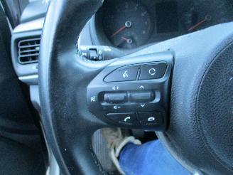 Kia Rio 1.0 TGDI Comf Pl.Nav 1E Eig NAP picture 24