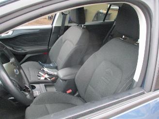 Ford Focus 1.0 Ecob Titanium x business Aut REST BPM 1000 EURO picture 17