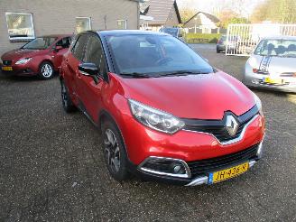 skadebil auto Renault Captur 0.9 TcE Xmod  REST BPM 600 EURO !!!! 2015/10