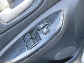 Toyota Yaris 1.5-16V VVT-i Sport picture 22