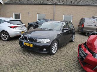 BMW 1-serie 116i Business Line NAP picture 3