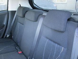 Peugeot 208 1.2 VTi Envy 5drs picture 25