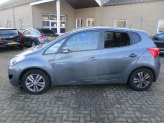 Hyundai Ix20 1.4i I-vision Airco NAP picture 4