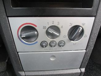 Opel Meriva 1.6--16V Max Cool Aut picture 28