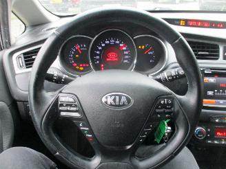 Kia Cee d 1.6 GDI Economy Line picture 26