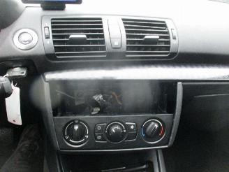 BMW 1-serie 118i Business Line picture 16