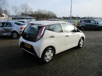Toyota Aygo 1.0 VVT-i x-now picture 7