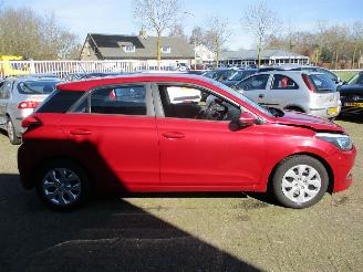 Hyundai I-20 1.0 T-GDI Comfort picture 8