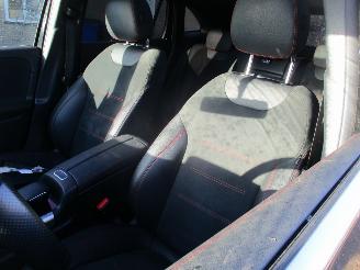 Mercedes GLA 250 4MATIC AMG Line picture 48