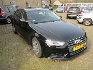 uszkodzony samochody osobowe Audi A4 Avant 2.0 TDI Pro Line S REST BPM €300,-!!! 2014/2