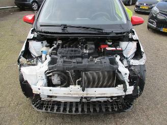 Citroën C1 1.2 PureTech Airscape Shine picture 9