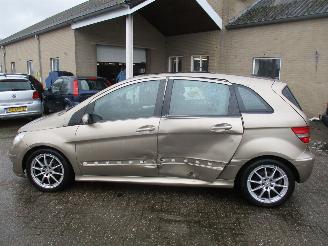 Mercedes B-klasse 200 picture 4