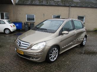 Mercedes B-klasse 200 picture 3