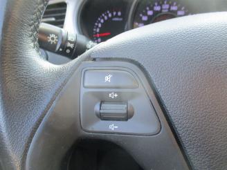 Kia Cee d cee\'d Sportswagon picture 31