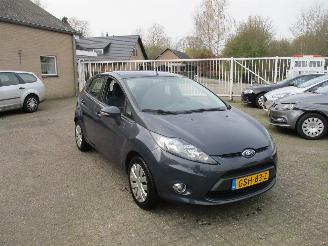 skadebil auto Ford Fiesta 1.25 Titanium 2012/11