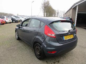 Ford Fiesta 1.25 Titanium picture 5