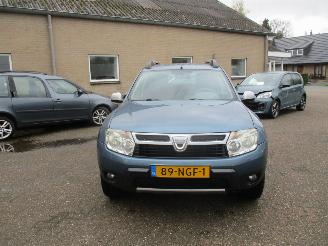 Dacia Duster 1.6 Laureate 2wd REST BPM €200,-!!! picture 2