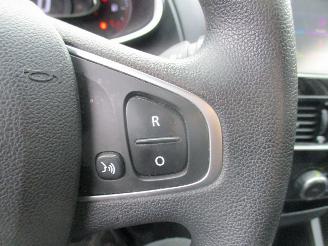 Renault Clio 0.9 TCe Zen picture 29