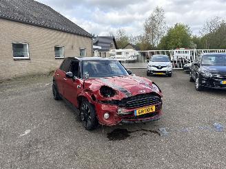 Damaged car Mini Cooper 1.5 Cooper Chili Bns 2015/5
