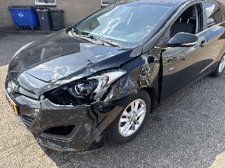 Hyundai I-30 1.6 GDI i-Motion Pl. REST BPM €500,-!!! picture 9