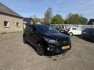  Ford Kuga 1.5 Titanium 4WD ST-Line REST BPM €1000,-!!! 2017/4
