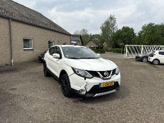 škoda osobní automobily Nissan Qashqai 1.2 Acenta 2014/3