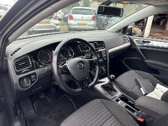 Volkswagen Golf 1.2 TSI Highline picture 16
