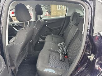 Peugeot 208 1.6 VTi Allure REST BPM €800,-!!! picture 36
