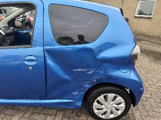 Toyota Aygo DYNAMIC BLUE picture 12