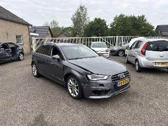 uszkodzony samochody osobowe Audi A3 SPORTBACK 1.4 TFSI Ambition Pro Line Plus REST BPM €400,-!!! 2014/6