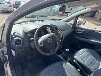 Fiat Punto Evo 1.3 M-Jet Dynamic picture 10