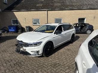 Volkswagen Passat 1.4 TSI GTE REST BPM €300,-!!! picture 3