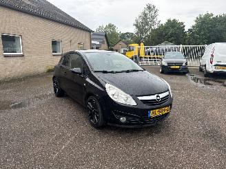 Voiture accidenté Opel Corsa 1.4-16V 2010/6