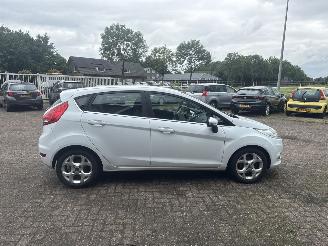 Ford Fiesta 1.4 Titanium AUTOMAAT picture 8