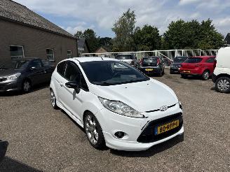 Avarii autoturisme Ford Fiesta 1.25 Ghia 2011/6