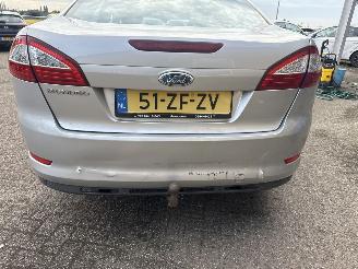 Ford Mondeo 2.0-16V Titanium picture 10