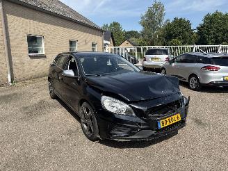 skadebil auto Volvo V-60 2.0T R-Design REST BPM €700,-!!! AUT 2011/5
