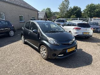 skadebil auto Toyota Aygo 1.0 VVT-i Aspiration AUTOMAAT 2012/3