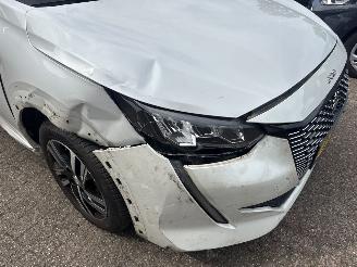 Peugeot e-208 EV Allure 50 kWh picture 11