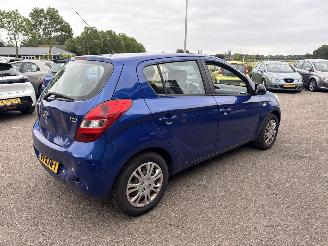 Hyundai I-20 1.2i Dynamic picture 9